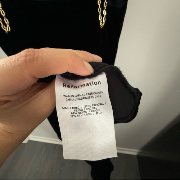 Reformation Medium Ady Velvet Maxi Dress Black Chain Strap Holiday Minimal - Picture 9 of 12